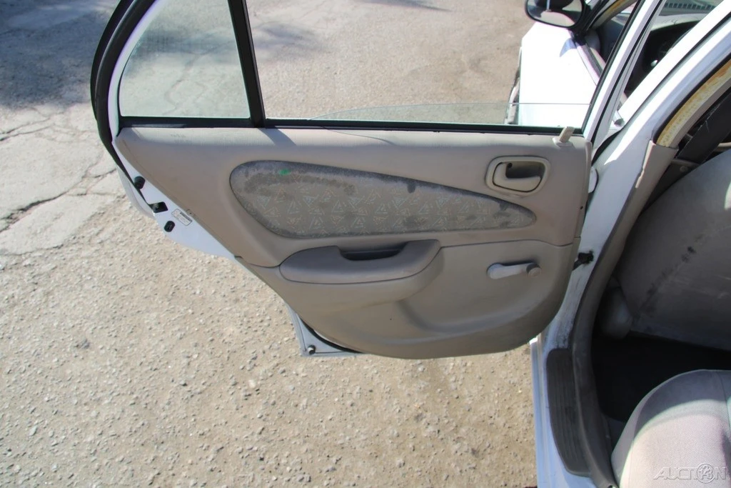 1998 Toyota Corolla 8th Gen - Image 18 of 21