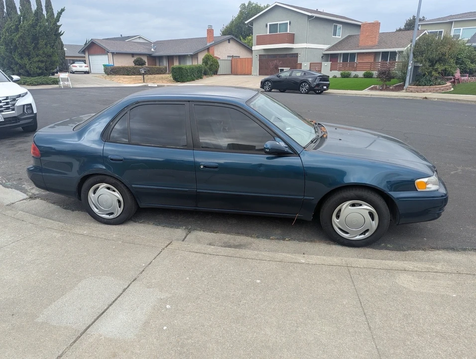 1998 Toyota Corolla 8th Gen - Image 4 of 15