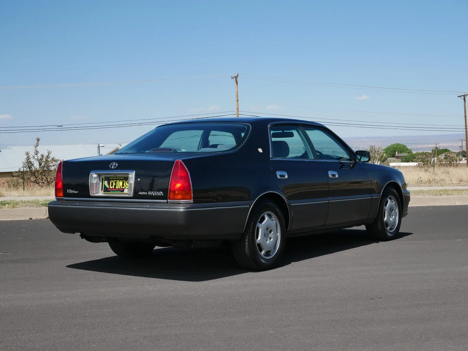 1998 Toyota Crown 10th Gen - Image 8 of 31