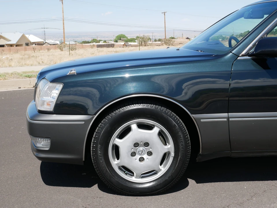1998 Toyota Crown 10th Gen - Image 12 of 31