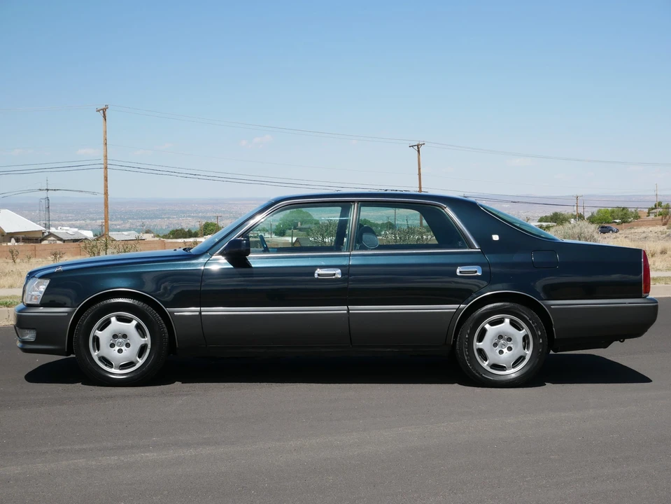 1998 Toyota Crown 10th Gen - Image 11 of 31