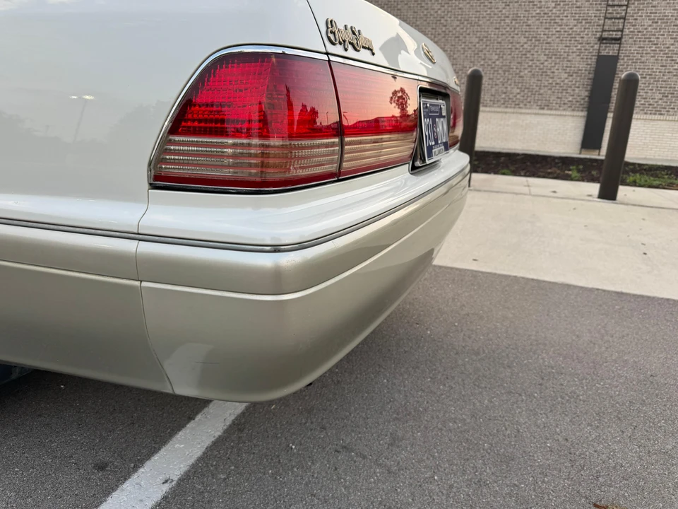 1998 Toyota Crown 10th Gen - Image 12 of 31