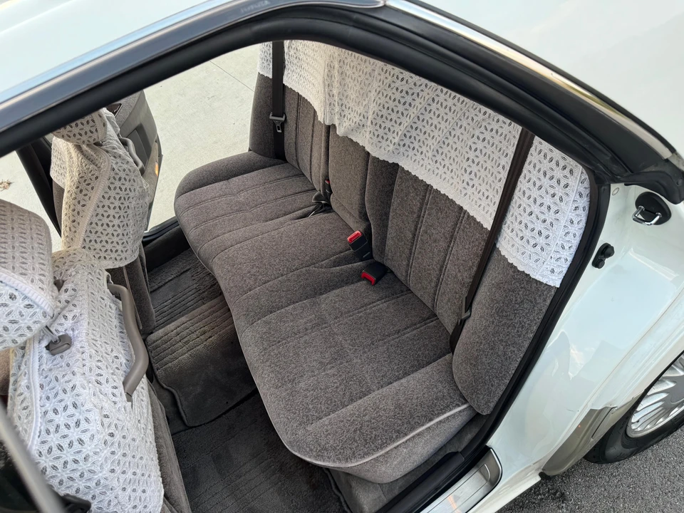 1998 Toyota Crown 10th Gen - Image 28 of 31