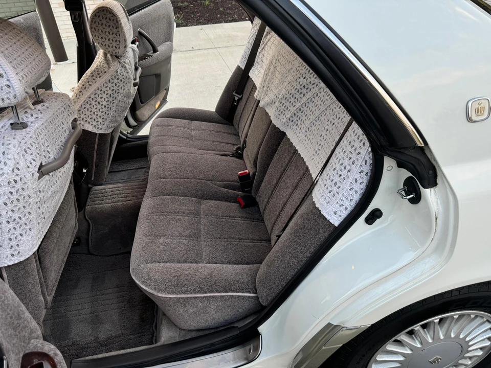 1998 Toyota Crown 10th Gen - Image 27 of 31