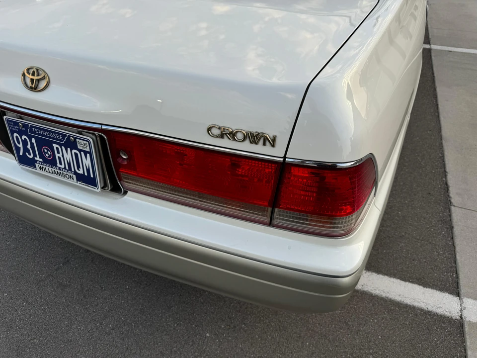 1998 Toyota Crown 10th Gen - Image 14 of 31