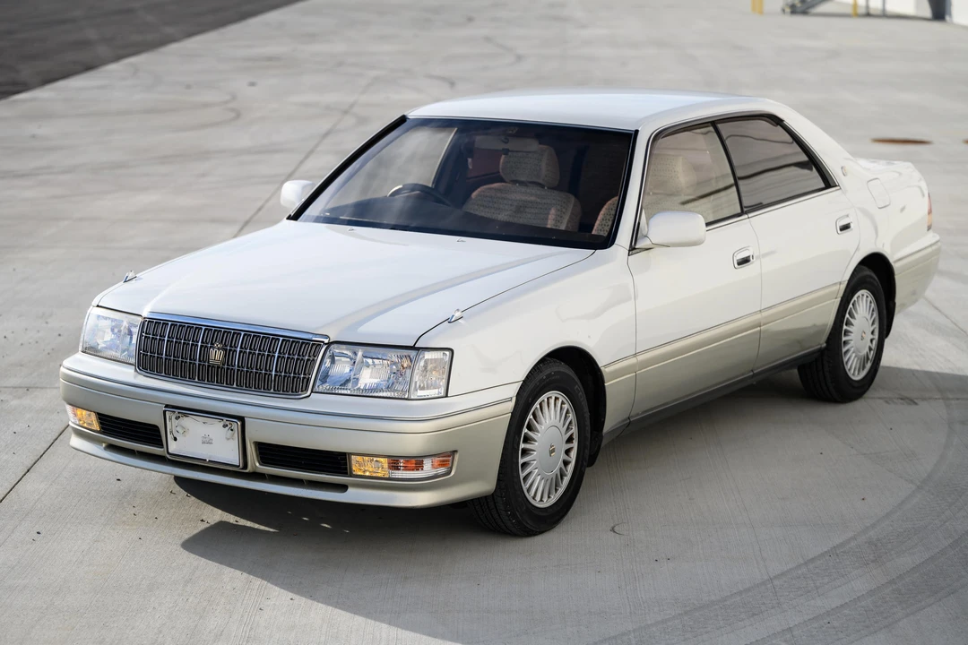 1998 Toyota Crown 10th Gen - Image 10 of 31