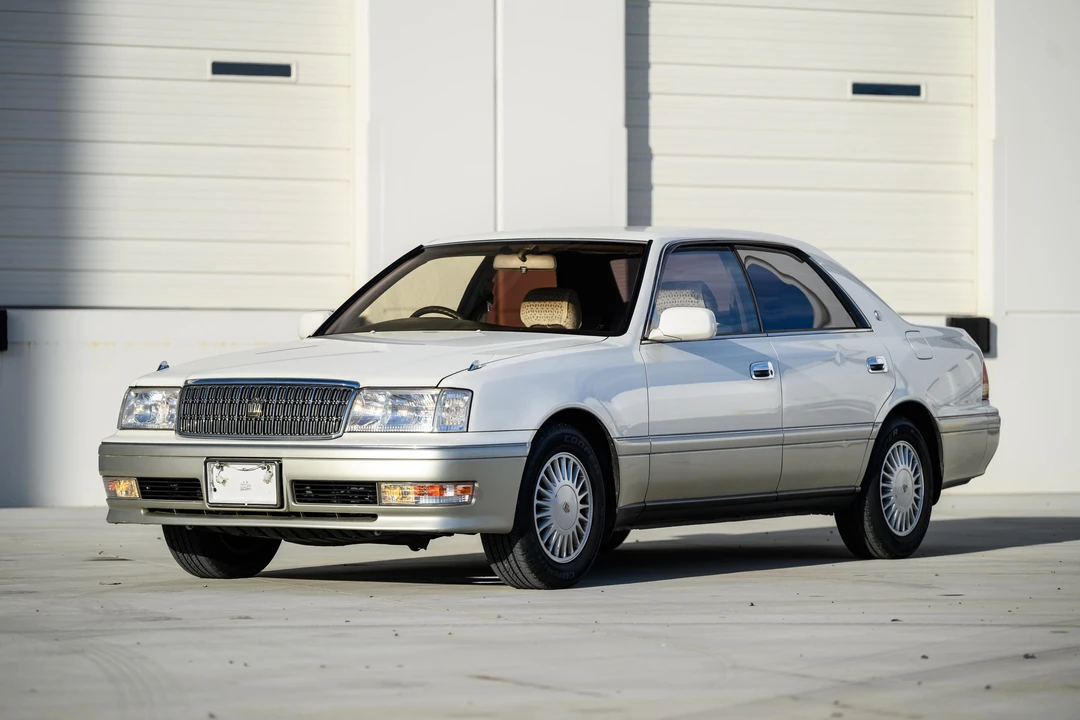 1998 Toyota Crown 10th Gen - Image 13 of 31