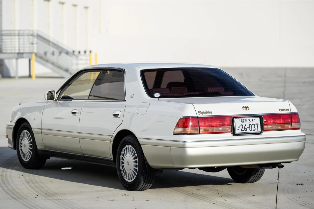 1998 Toyota Crown 10th Gen - Image 4 of 31