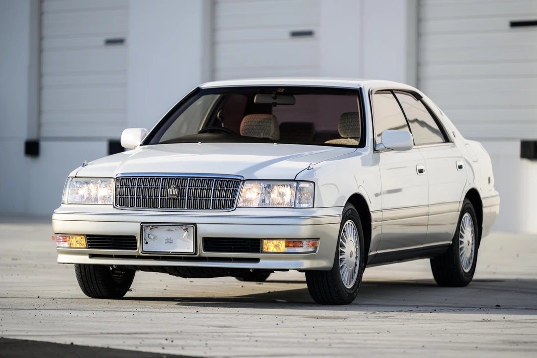 1998 Toyota Crown 10th Gen - Image 9 of 31
