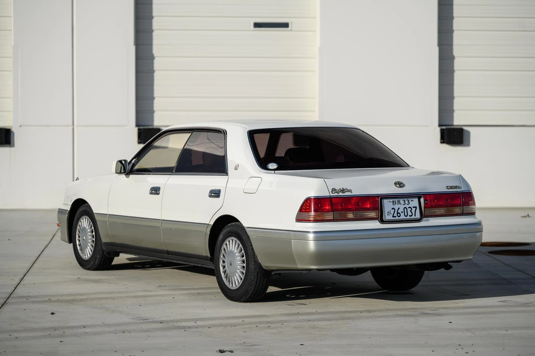 1998 Toyota Crown 10th Gen - Image 17 of 31
