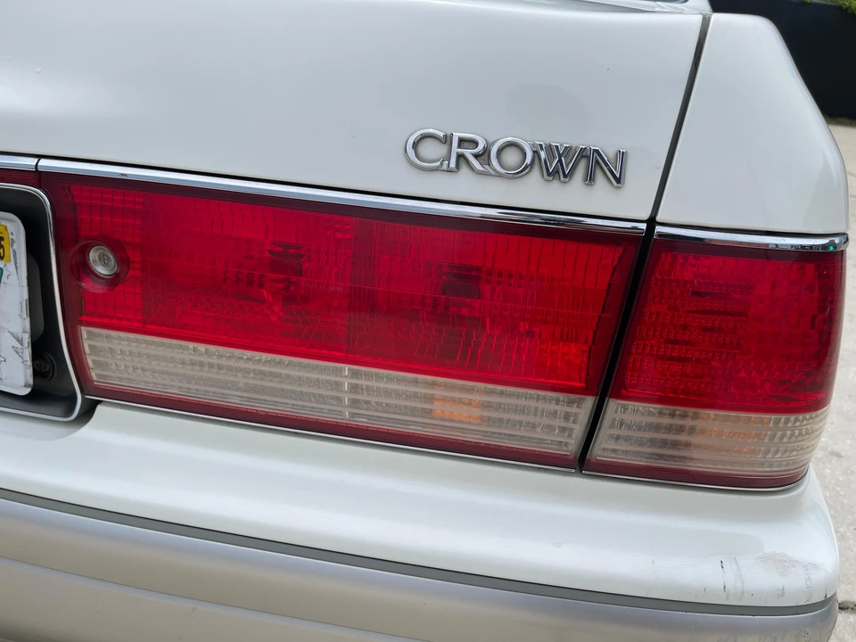 1998 Toyota Crown 10th Gen - Image 22 of 31
