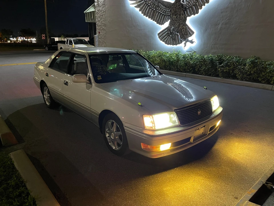 1998 Toyota Crown 10th Gen - Image 18 of 31