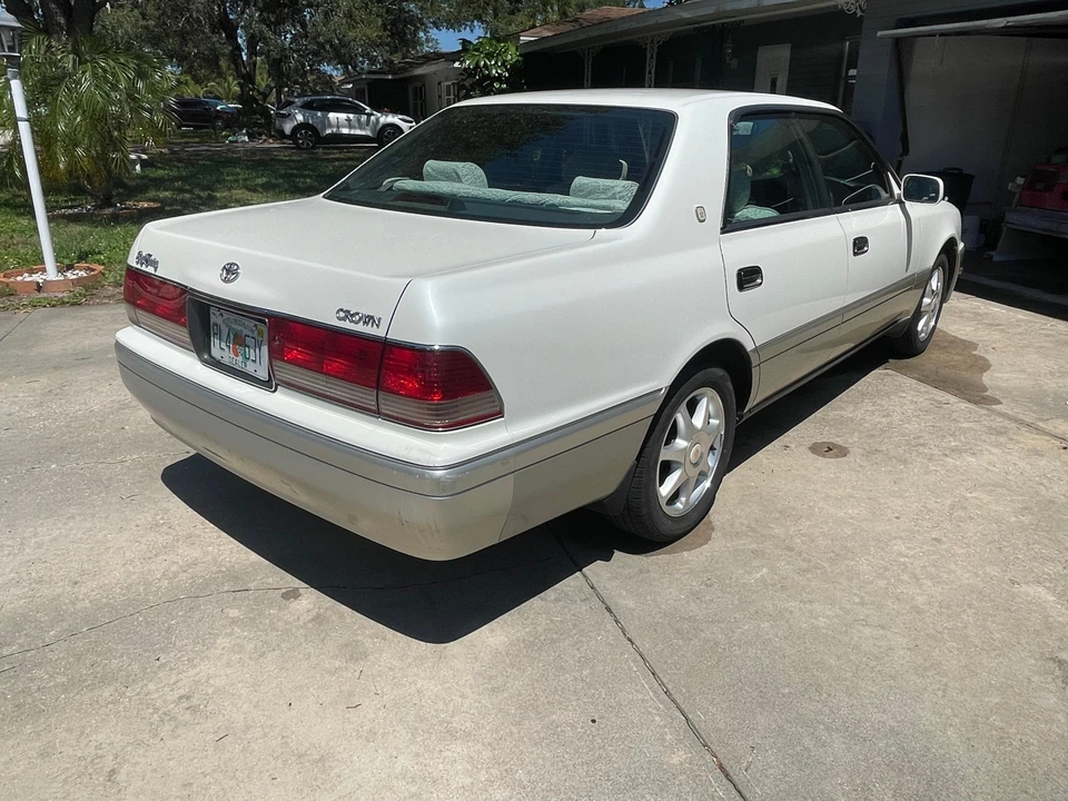 1998 Toyota Crown 10th Gen - Image 14 of 31