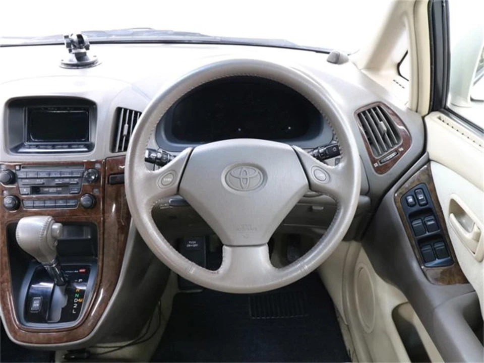 1998 Toyota - Image 10 of 31