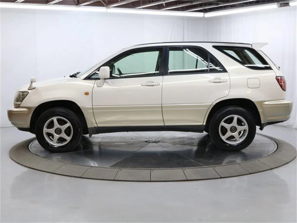 1998 Toyota - Image 4 of 31