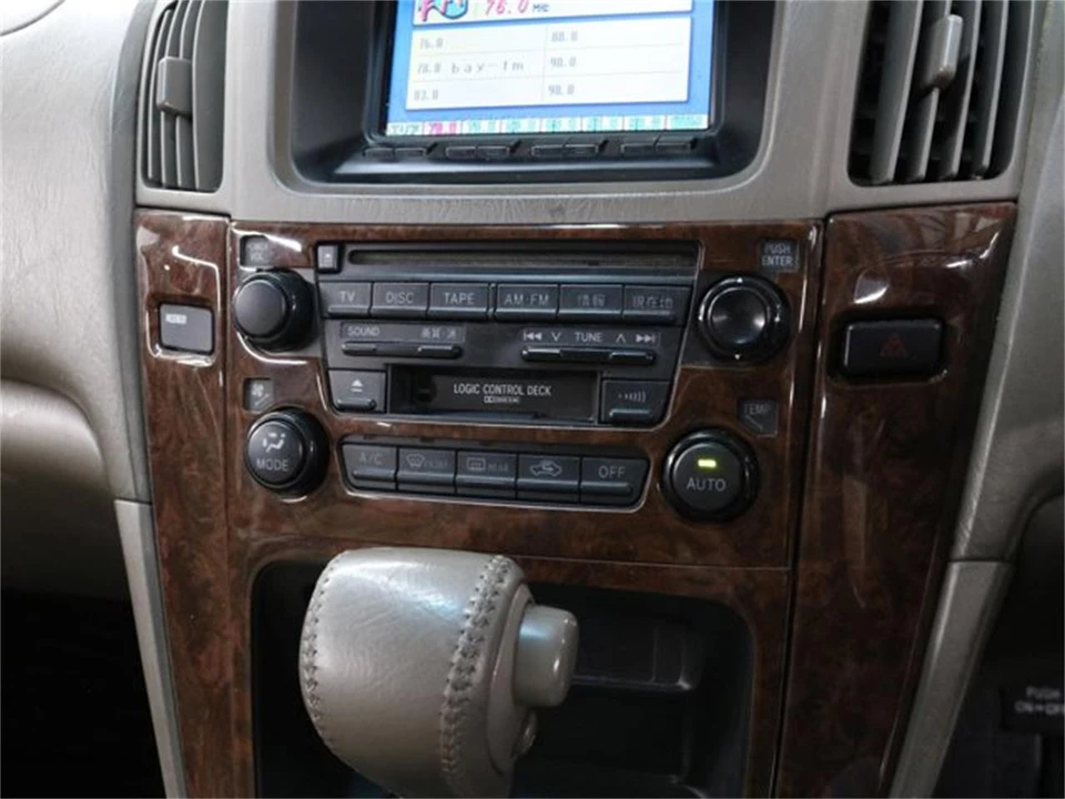1998 Toyota - Image 13 of 31