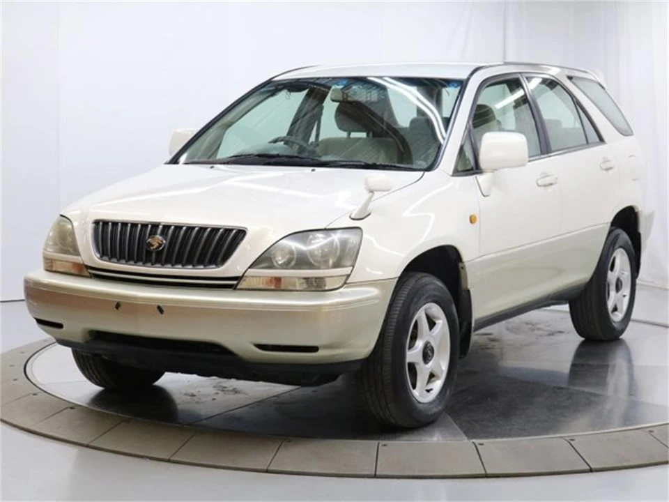 1998 Toyota - Image 2 of 31
