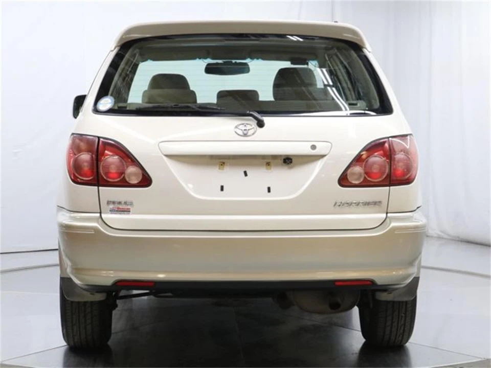 1998 Toyota - Image 6 of 31