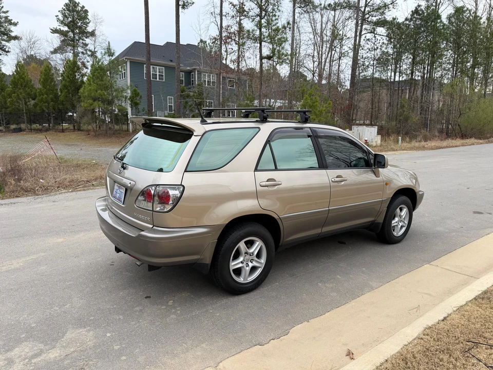 1998 Toyota - Image 23 of 31