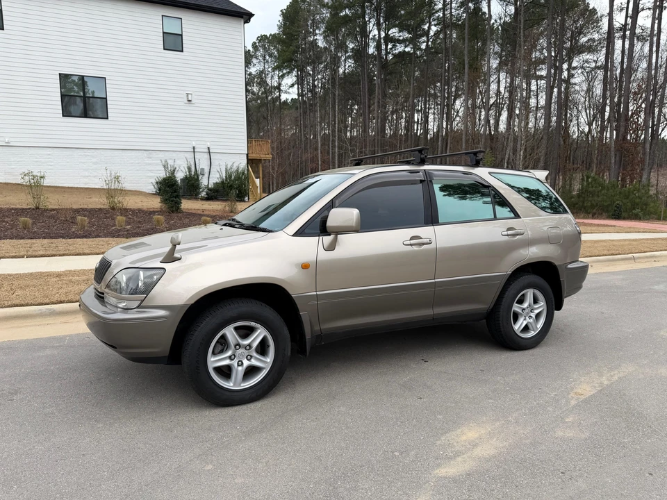 1998 Toyota - Image 11 of 31
