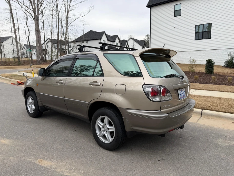1998 Toyota - Image 16 of 31