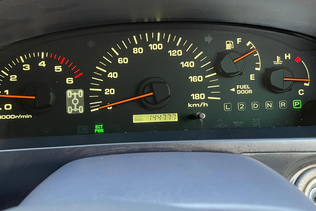 1998 Toyota Hilux 6th Gen - Image 25 of 31