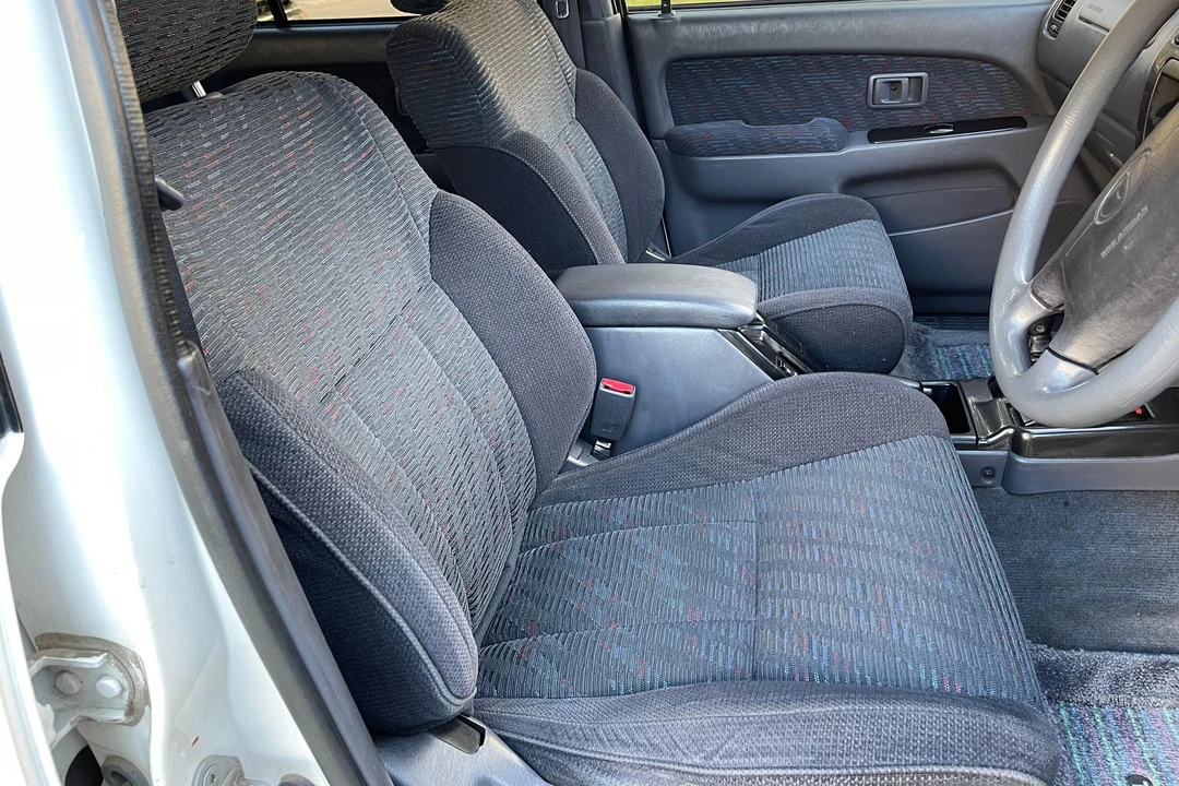 1998 Toyota Hilux 6th Gen - Image 23 of 31