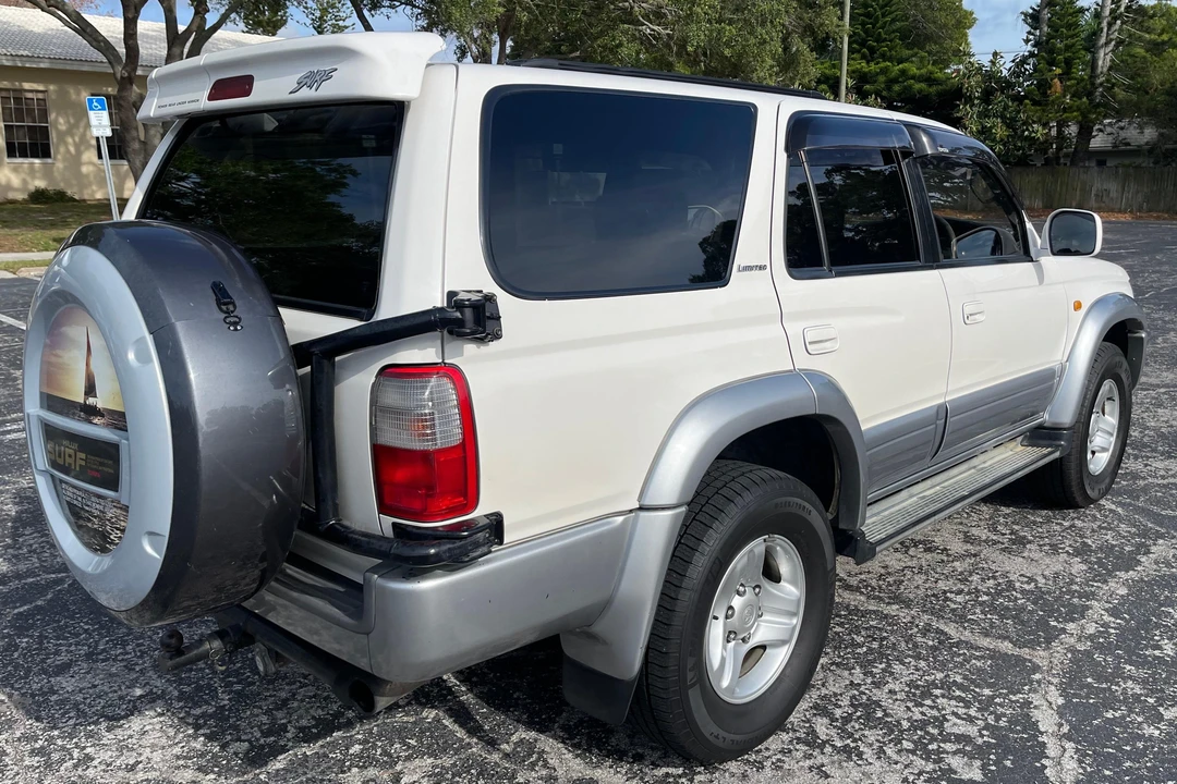 1998 Toyota Hilux 6th Gen - Image 4 of 31