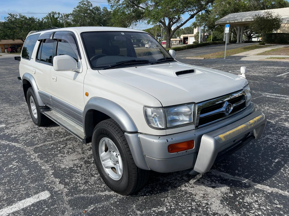 1998 Toyota Hilux 6th Gen - Image 8 of 31