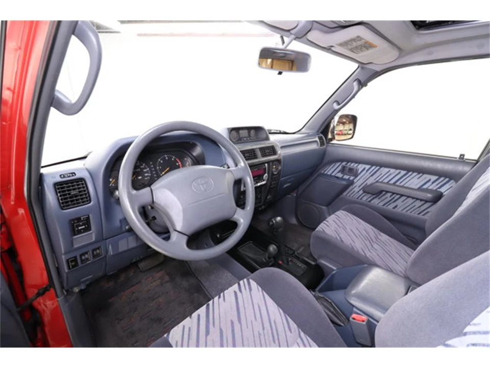 1998 Toyota J100 Land Cruiser - Image 9 of 31