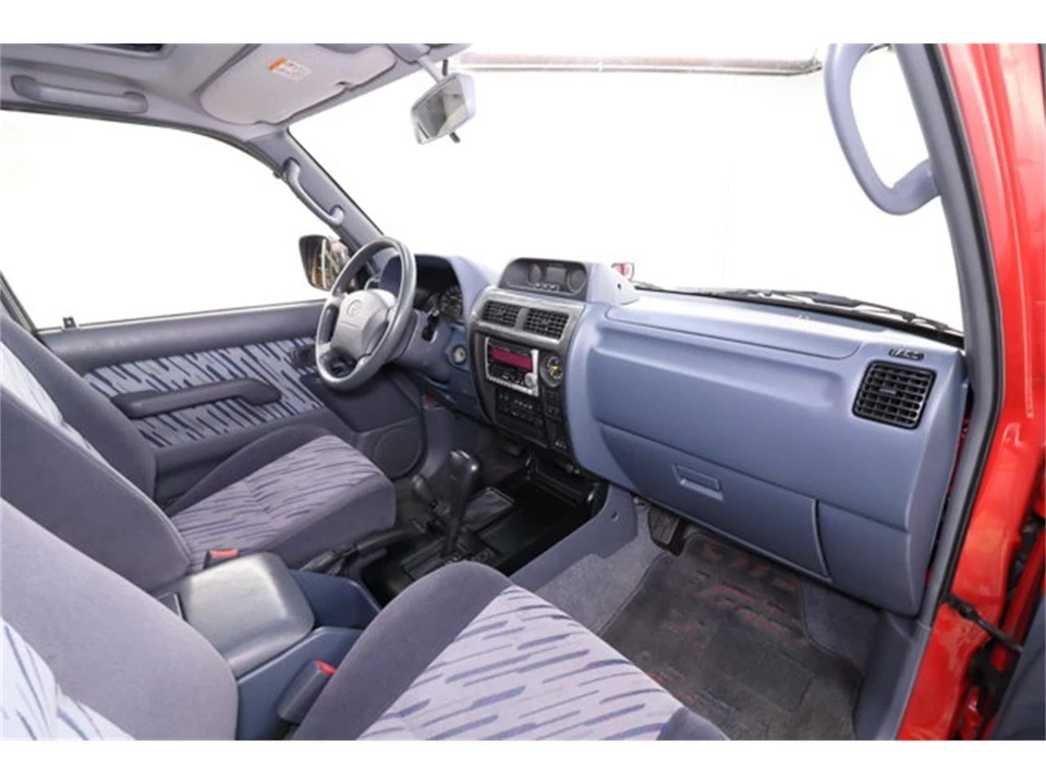1998 Toyota J100 Land Cruiser - Image 16 of 31