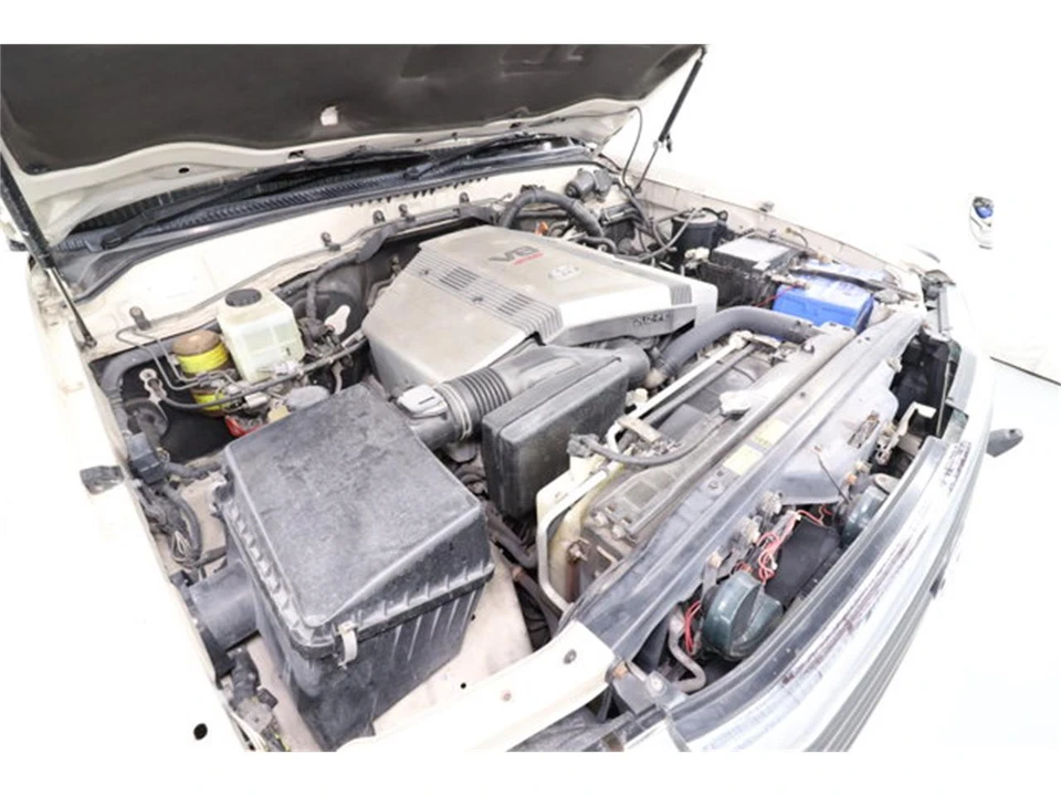 1998 Toyota J100 Land Cruiser - Image 27 of 31
