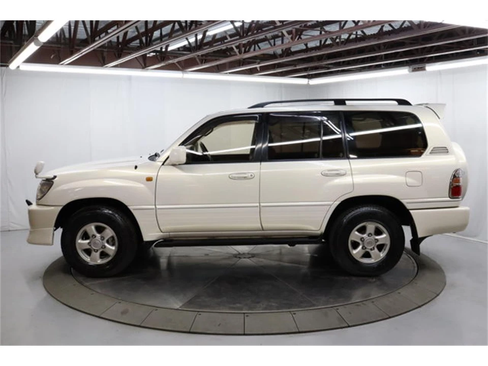 1998 Toyota J100 Land Cruiser - Image 4 of 31