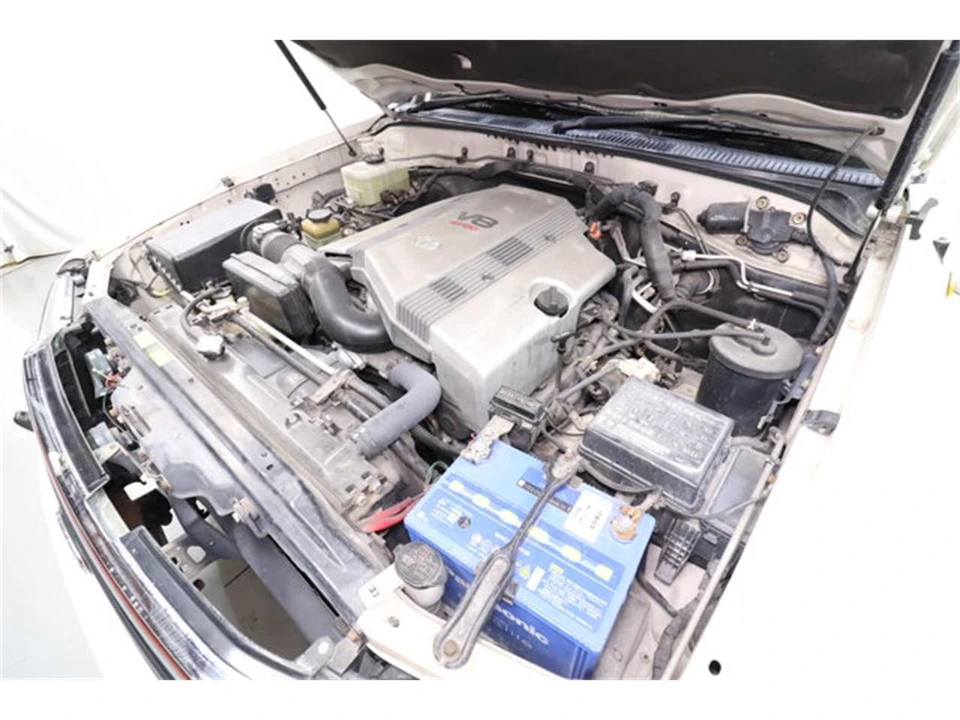1998 Toyota J100 Land Cruiser - Image 29 of 31
