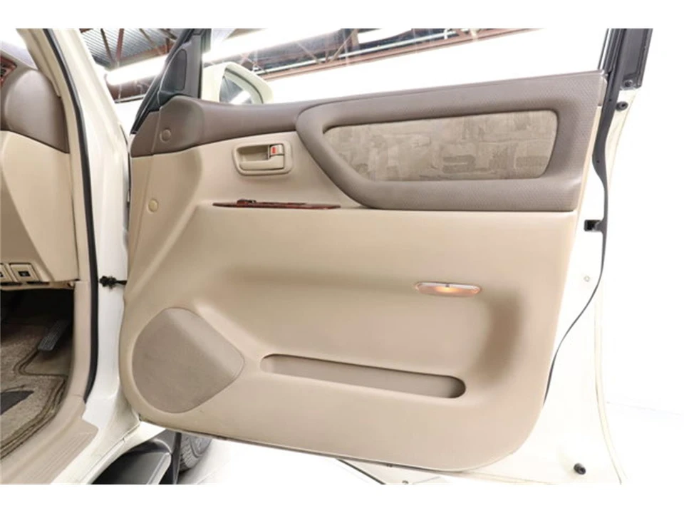 1998 Toyota J100 Land Cruiser - Image 24 of 31