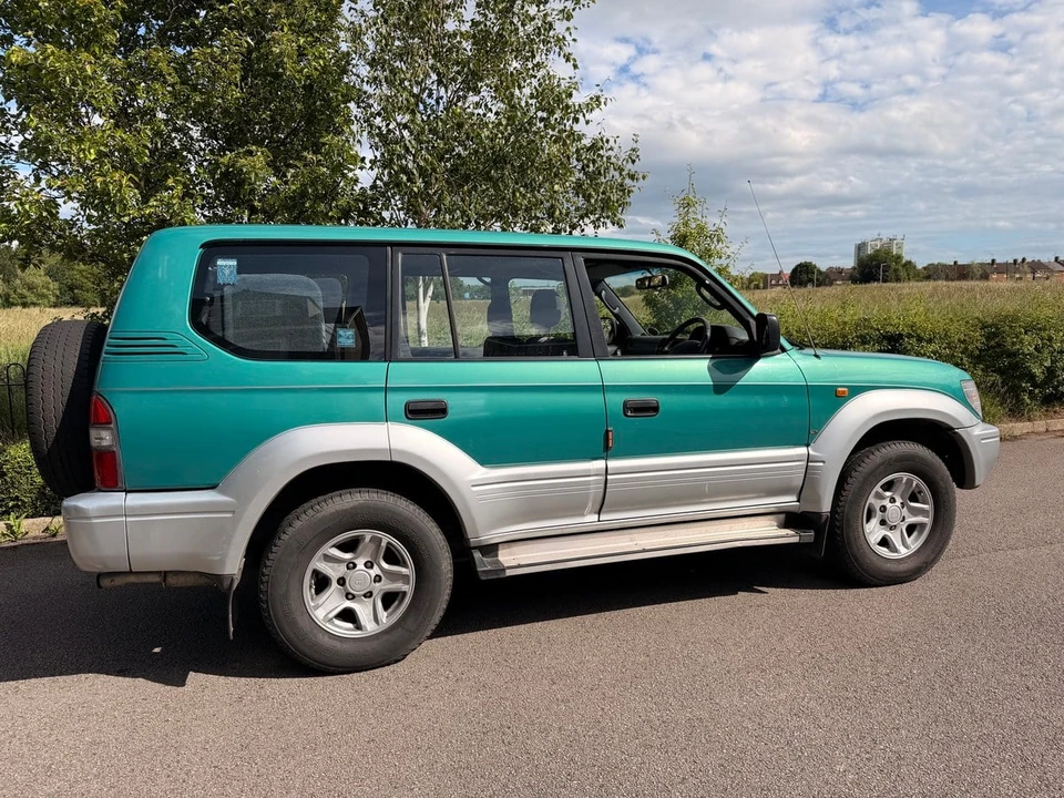 1998 Toyota J90 Land Cruiser Prado - Image 6 of 30