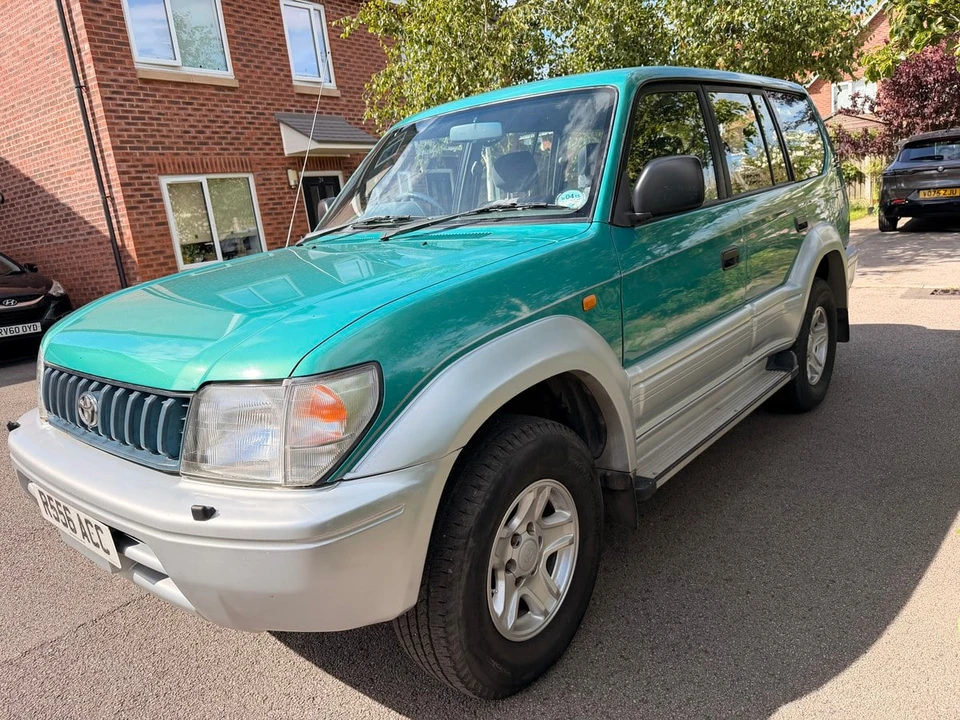 1998 Toyota J90 Land Cruiser Prado - Image 12 of 30