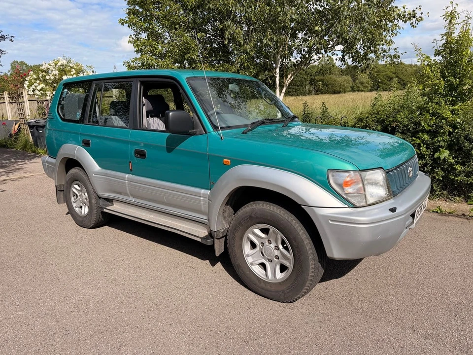 1998 Toyota J90 Land Cruiser Prado - Image 2 of 30