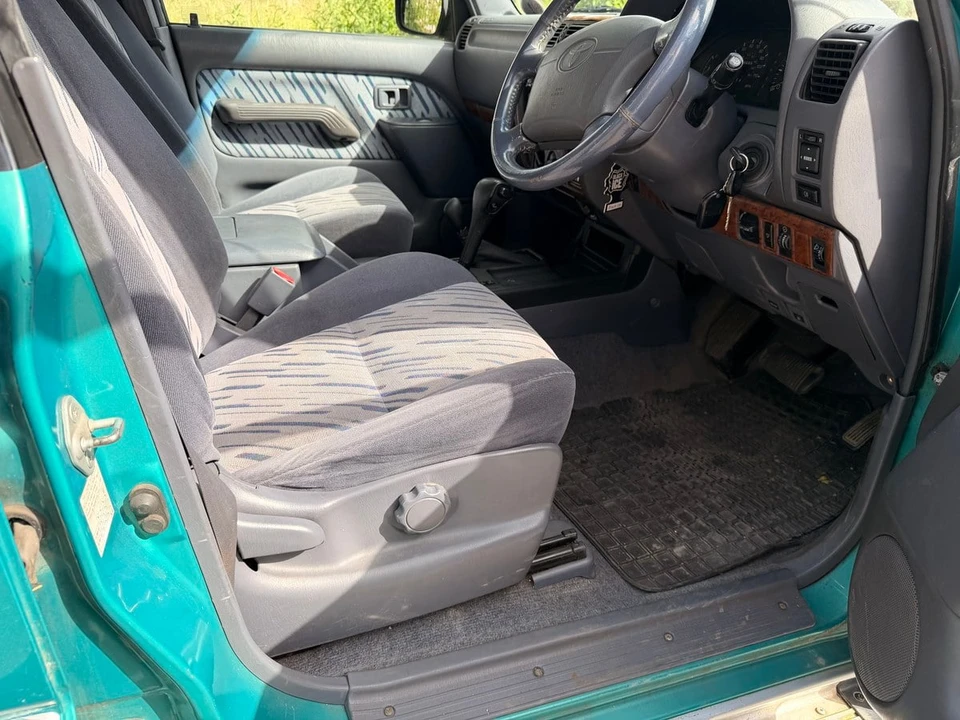 1998 Toyota J90 Land Cruiser Prado - Image 22 of 30
