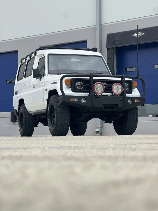 1998 Toyota J70 Land Cruiser - Image 20 of 21