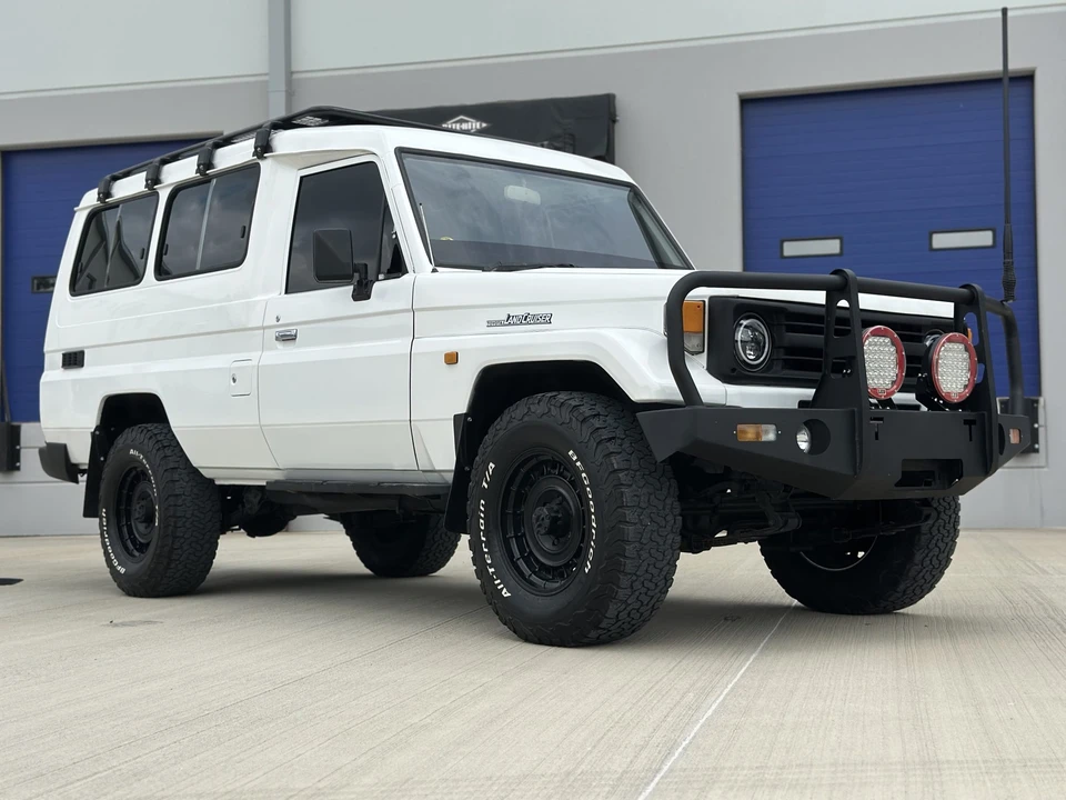 1998 Toyota J70 Land Cruiser - Image 18 of 21
