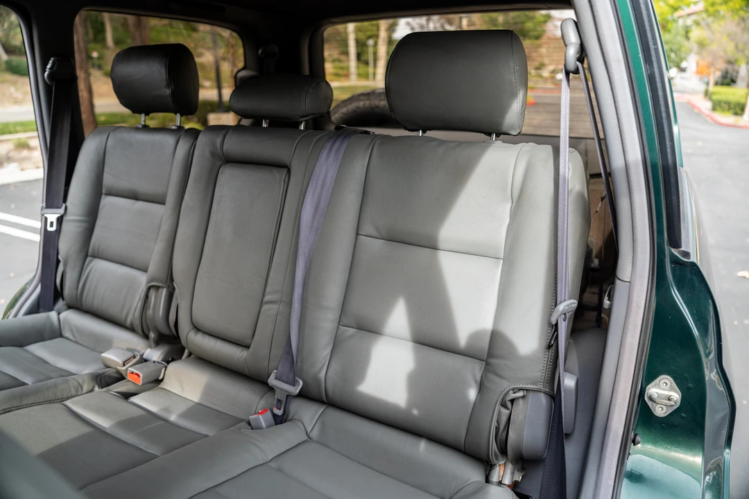 1998 Toyota J100 Land Cruiser - Image 28 of 31