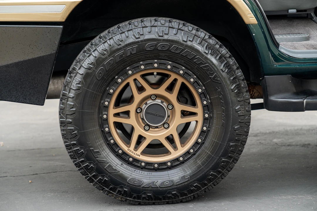 1998 Toyota J100 Land Cruiser - Image 17 of 31