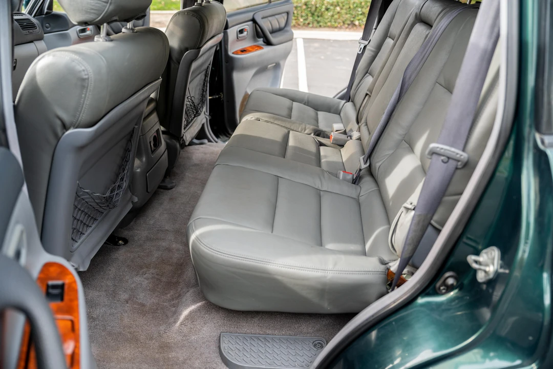 1998 Toyota J100 Land Cruiser - Image 27 of 31
