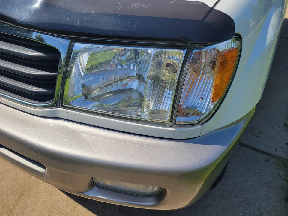 1998 Toyota J100 Land Cruiser - Image 15 of 31