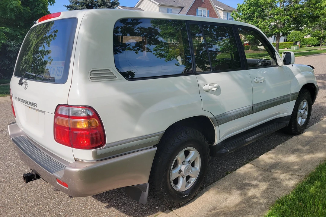 1998 Toyota J100 Land Cruiser - Image 5 of 31
