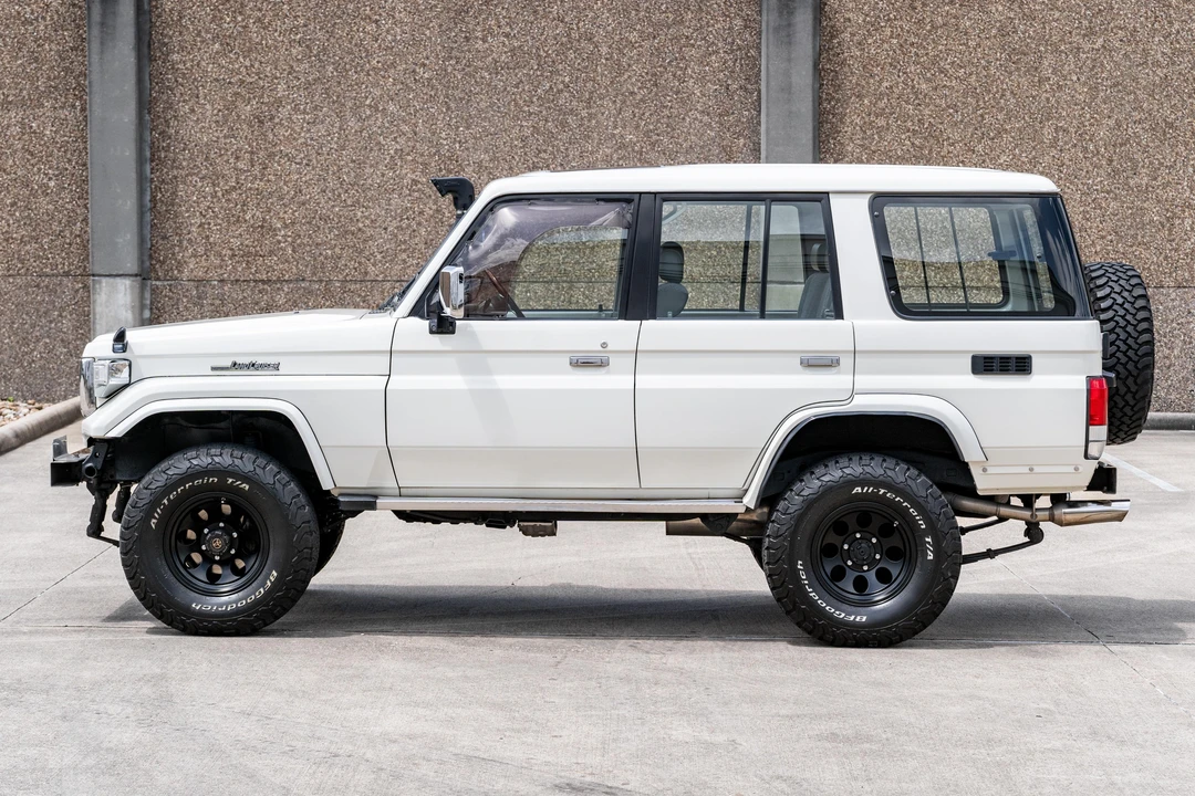 1998 Toyota J100 Land Cruiser - Image 6 of 31