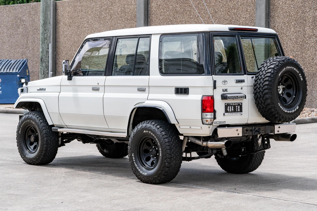1998 Toyota J100 Land Cruiser - Image 7 of 31