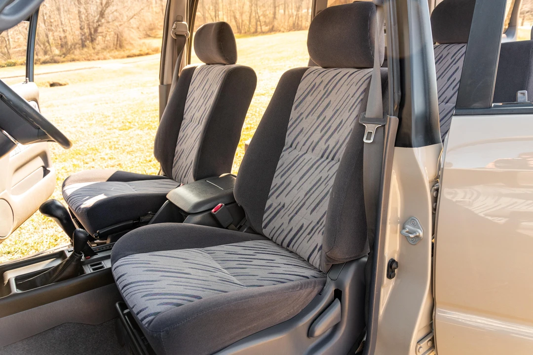 1998 Toyota J90 Land Cruiser Prado - Image 24 of 31