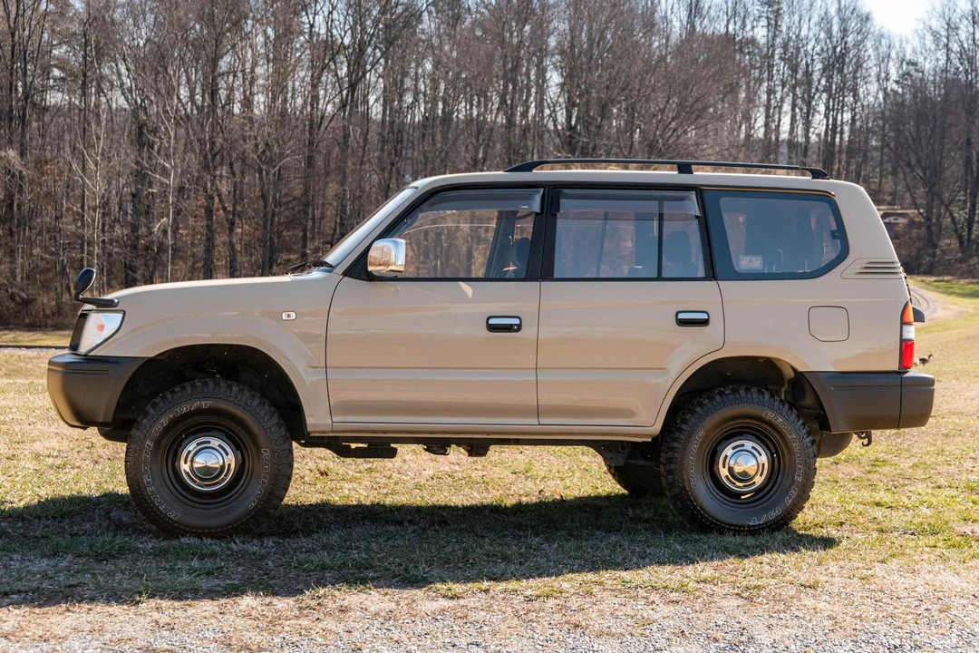 1998 Toyota J90 Land Cruiser Prado - Image 3 of 31